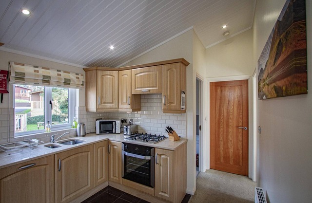 Grandpa's Lodge - a holiday lodge that sleeps 4 guests in 2 bedrooms