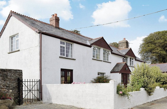 Granny Bond's Farmhouse