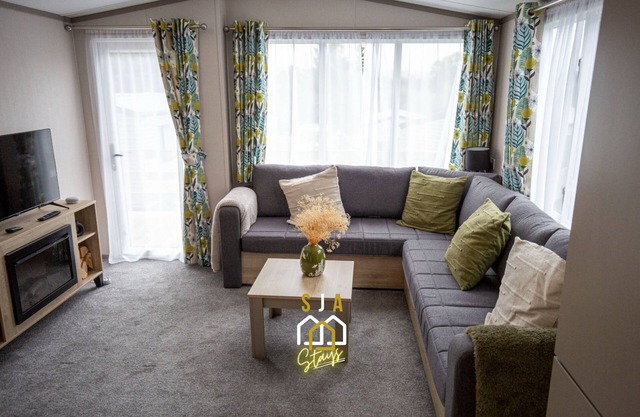 Grantown Getaway - SJA Stays - Modern 2 Bed Static