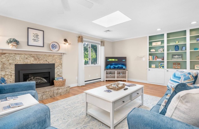 Gray's Getaway: Dog-Friendly Cottage Near Beach