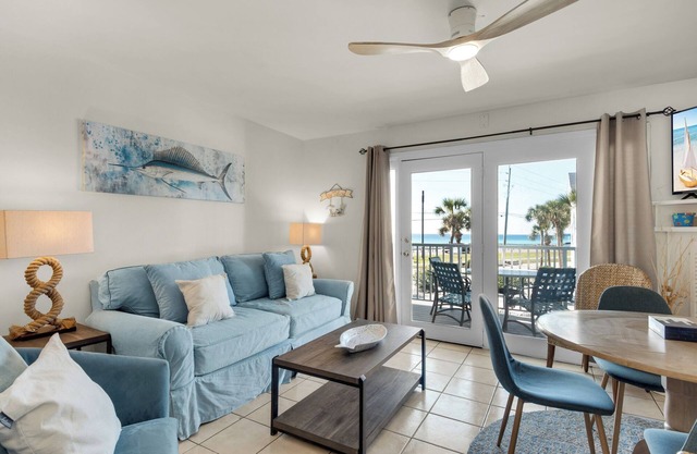 Great 1 Bedroom at Summer Breeze!