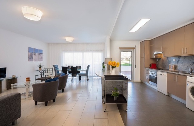 Great 2 Bedroom apartment in Santa Luzia Tavira