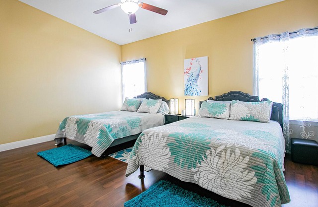 Great Escape- Family-sized condo with pool/gameroom & outdoor gazebo