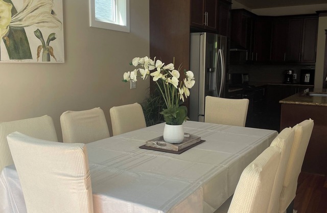 Great house in Inglewood, walking distance to Zoo, Downtown, Restaurants