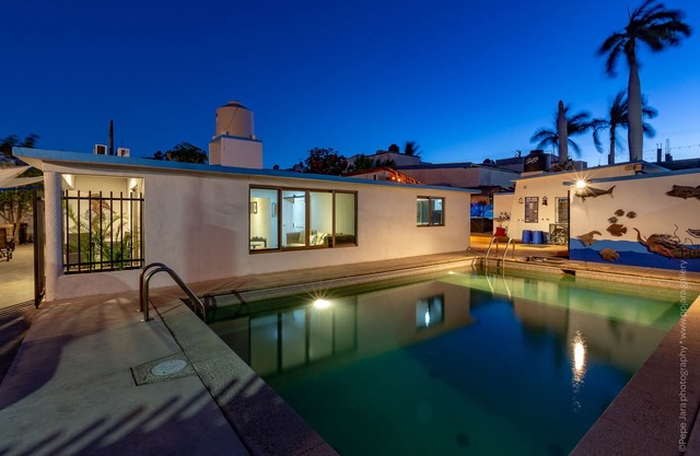 Great Rental for Families and Small Groups in Downtown Cabo San Lucas