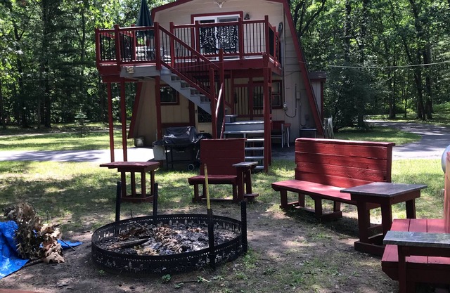 Great vacation home near Tippy Dam, in the Manistee National forest