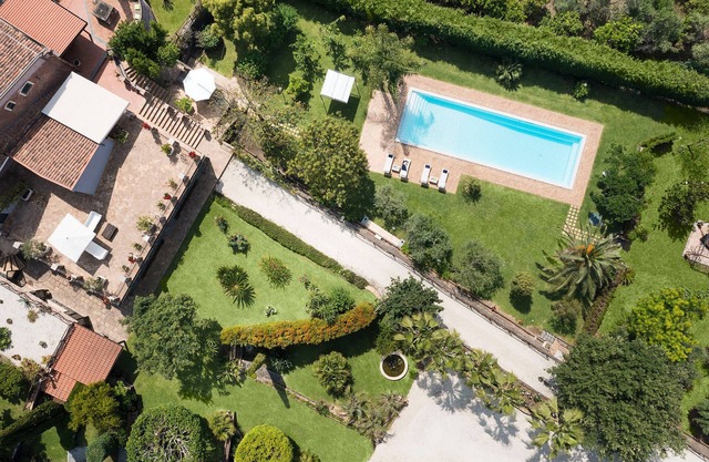 Great villa with big pool close to Acireale, Sicily