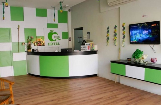 Green Hotel