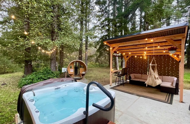 Green Island & SPA sauna and hot tub