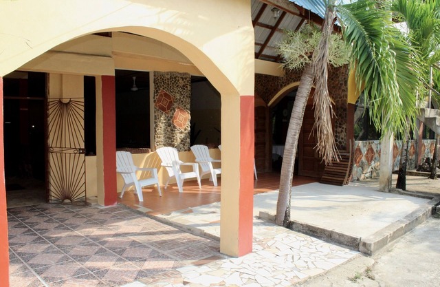 Green Oasis Ranch: A Botanical Escape in Belize