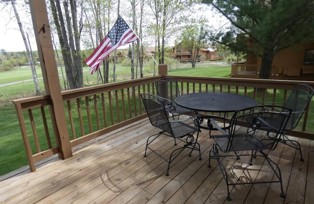 Greenside at Schuss Mountain