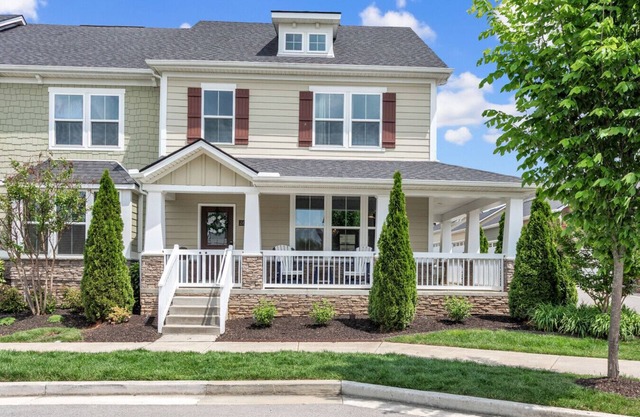 Grey Haven: 5 Star Stay, Grill, Fire Pit & More