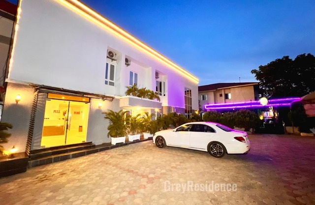 Grey Residence