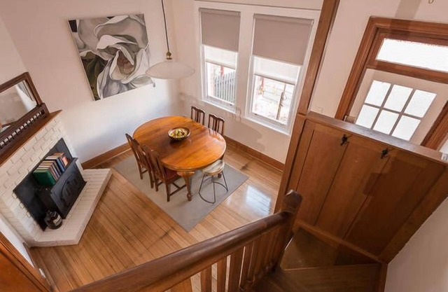 greydoor43 - luxury town house - West Hobart