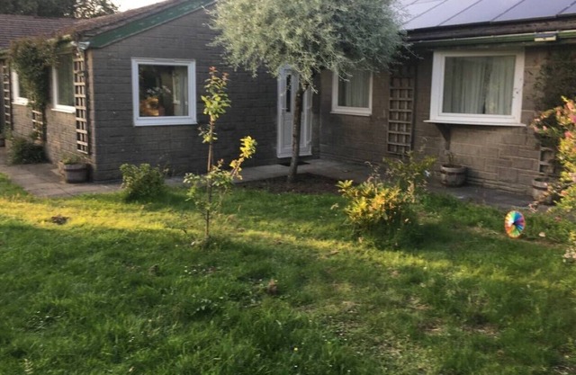 Greystones nawab twin bedrooms in Peak Park buxton