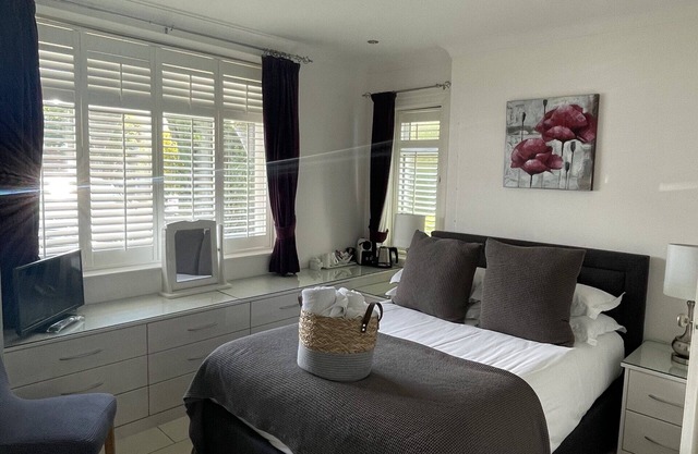 Grosvenor Lodge Guest House