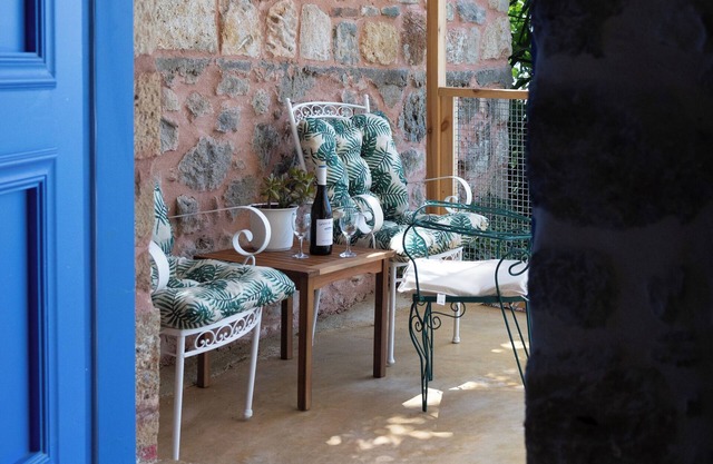 Ground floor seaside retreat Apartment in Almyros, Kalamata