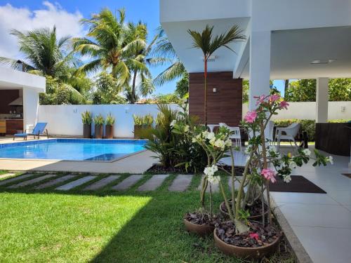 Guarajuba, 5 suites e piscina