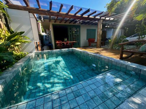 Guarda do Embaú Aluguél Casa 300mts Praia