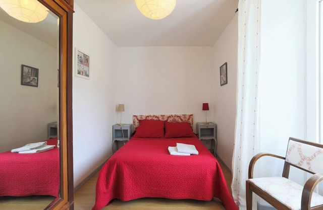 Guest House 'Chambre Trieux' with Shared Terrace, Shared Garden and Wi-Fi