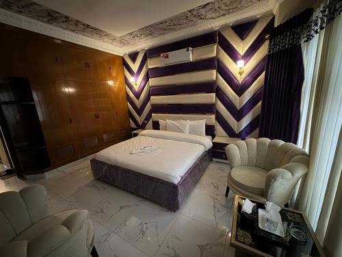 Guest House G9