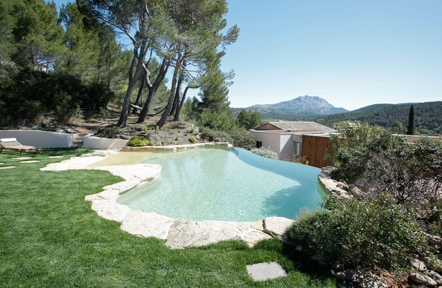 GUEST HOUSE IN PINETA