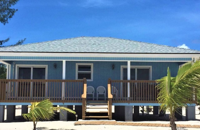 Guest House Rental Paradise Beach : 2 Bedroom guest house on a private beach