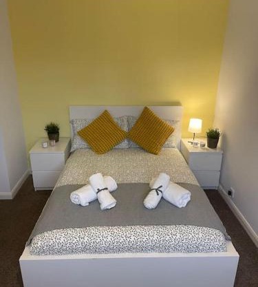 Guest House with garden and 2x parking space