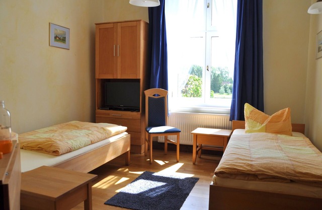 Guest room 4 - Baltic Sea vacation at the Bio-Hotel Gut Nisdorf