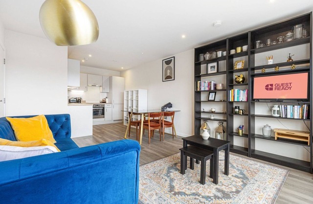 GuestReady - Millbrook Park retreat with balcony
