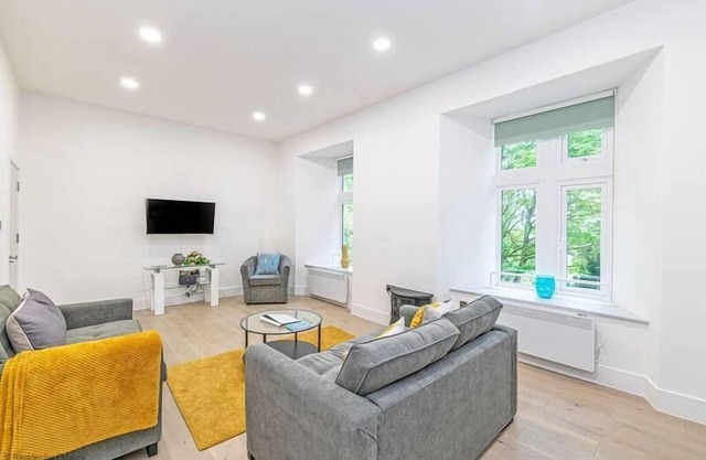 Guestz - 6 Eden Grove With Parking