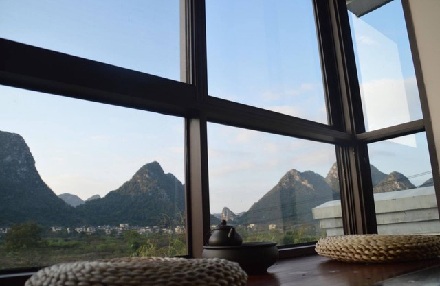 Guilin Lotus Hotel