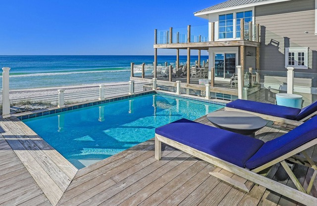 Gulf Front And Private Pool- 95 Chivas Lane by Royal Destinations