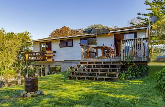 Gumhill Escape - Pauanui Holiday Home