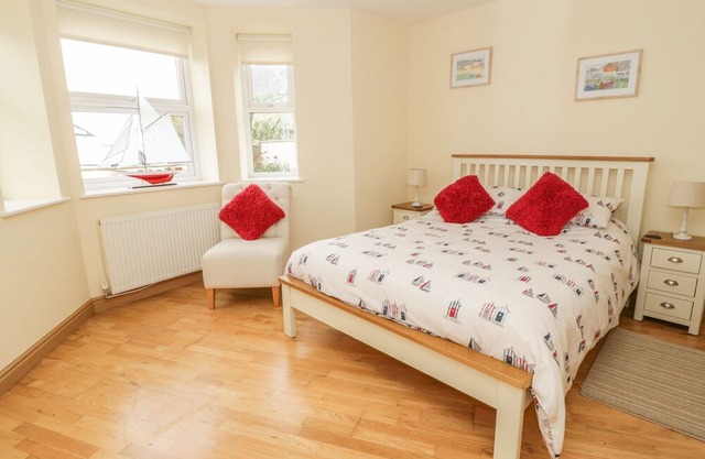 Gwylanedd Two, LLANFAIRFECHAN