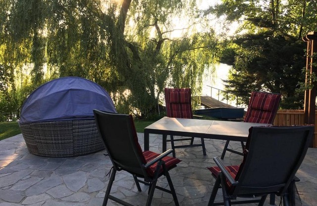 Häuschen direkt am See mit privater Sauna und Boot