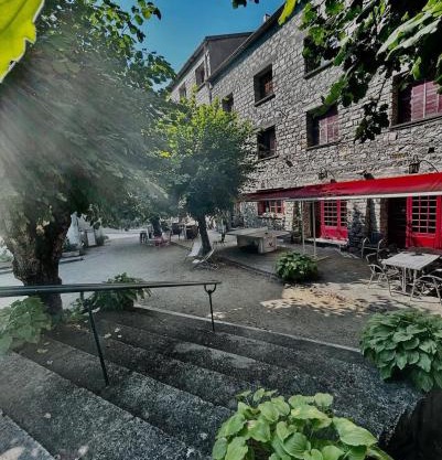 Hôtel - Pub Le Petit Bosquet