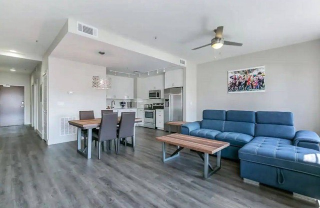 Hotel ∙ Stunning Condo in the Heart of Downtown New Orleans