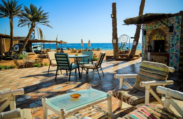 Habiba Beach Lodge