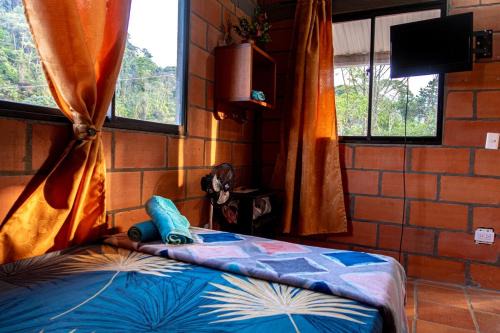 Habitación para 2 con acceso al rio y baño privado San Rafael Antioquia