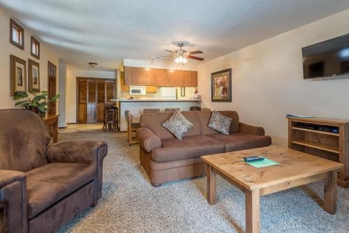 Habitat Condo - 2 Bedroom