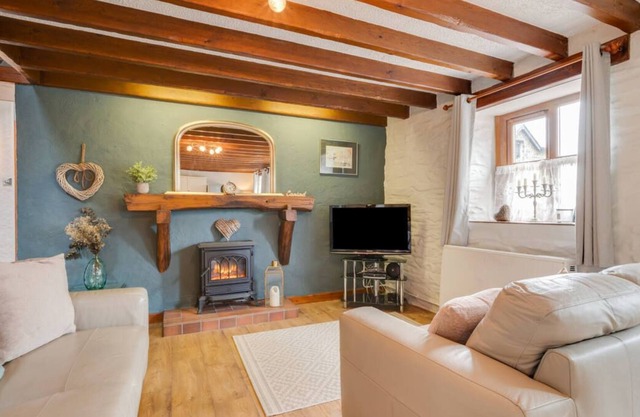 Hafod y Llwynog in the beautiful Llanon