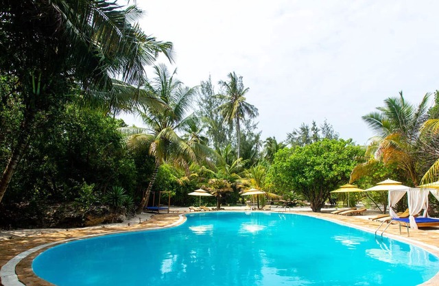 Hakuna Majiwe Beach Lodge no0300