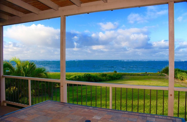Hale Makamaka ~ Beachfront.HotTub.Pool.GameRm! INQUIRE & make offer for stay.