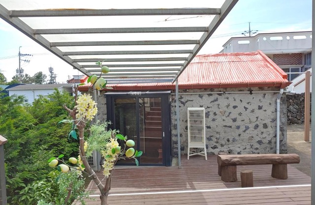 Halla N Tam Pension