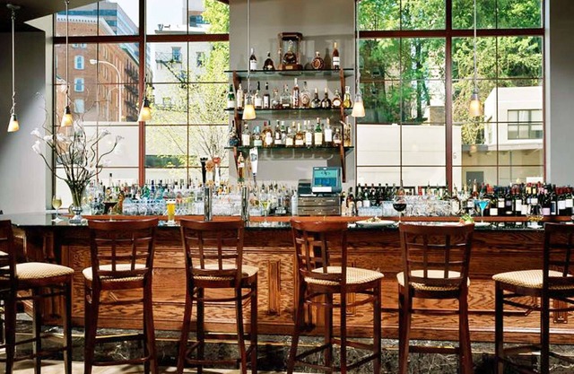 Hampton Inn & Suites Albany-Downtown