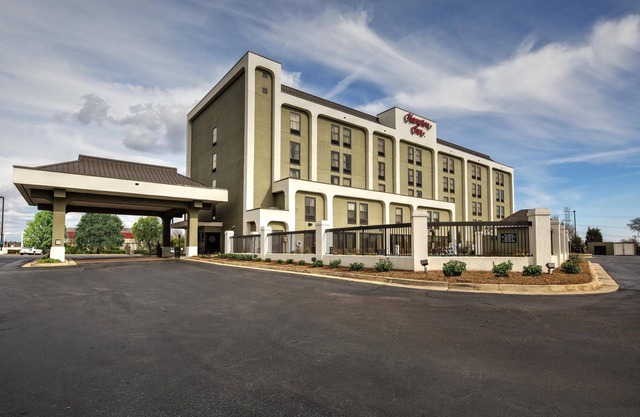 Hampton Inn & Suites Concord-Charlotte