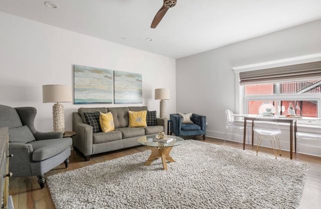 Hampton Suite | In the Heart of King Street!