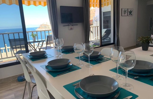 Hana House. Spectacular views over