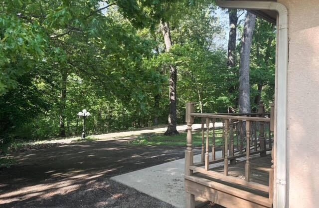 Handicap Accessible Studio w/Full Kitchen on the River